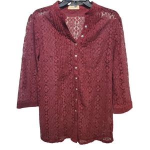 Altar'd State burgundy lace button down roll tab sleeve blouse EUC size L